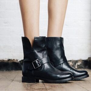 FRYE Natalie Engineer Short Moto Boot